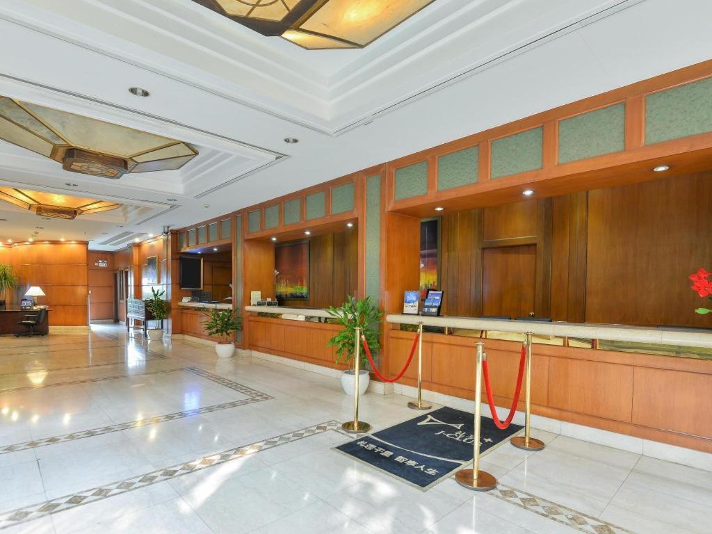Cypress Hotel Jin Jiang Shanghai Esterno foto