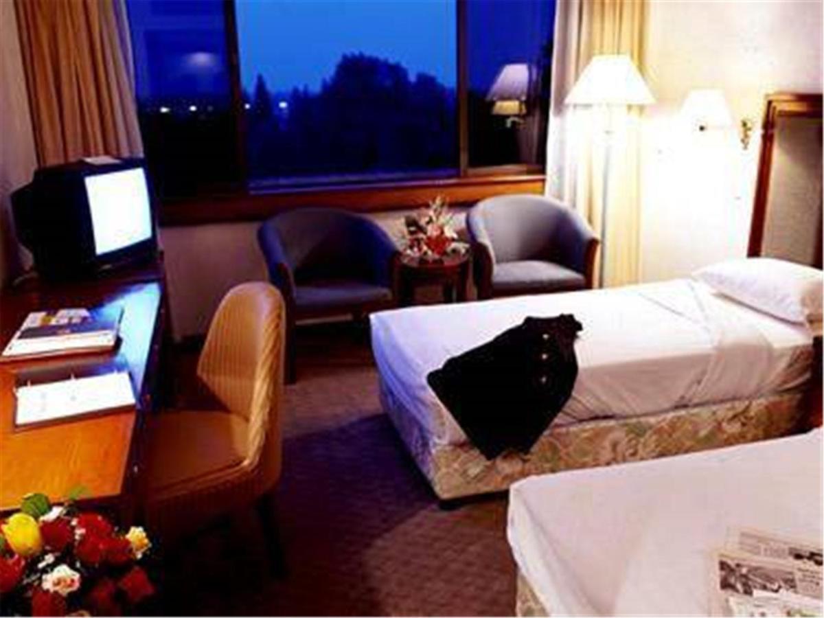 Cypress Hotel Jin Jiang Shanghai Esterno foto